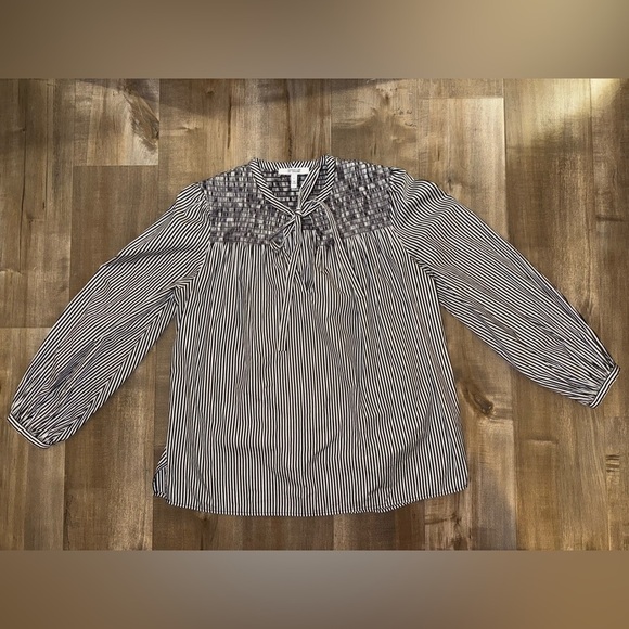 Derek Lam 10 Crosby Women’s Black & White Stripped Blouse Size 6 - Picture 1 of 8